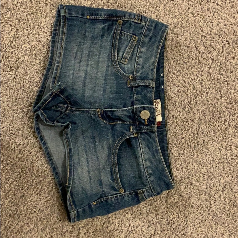 Jean shorts.